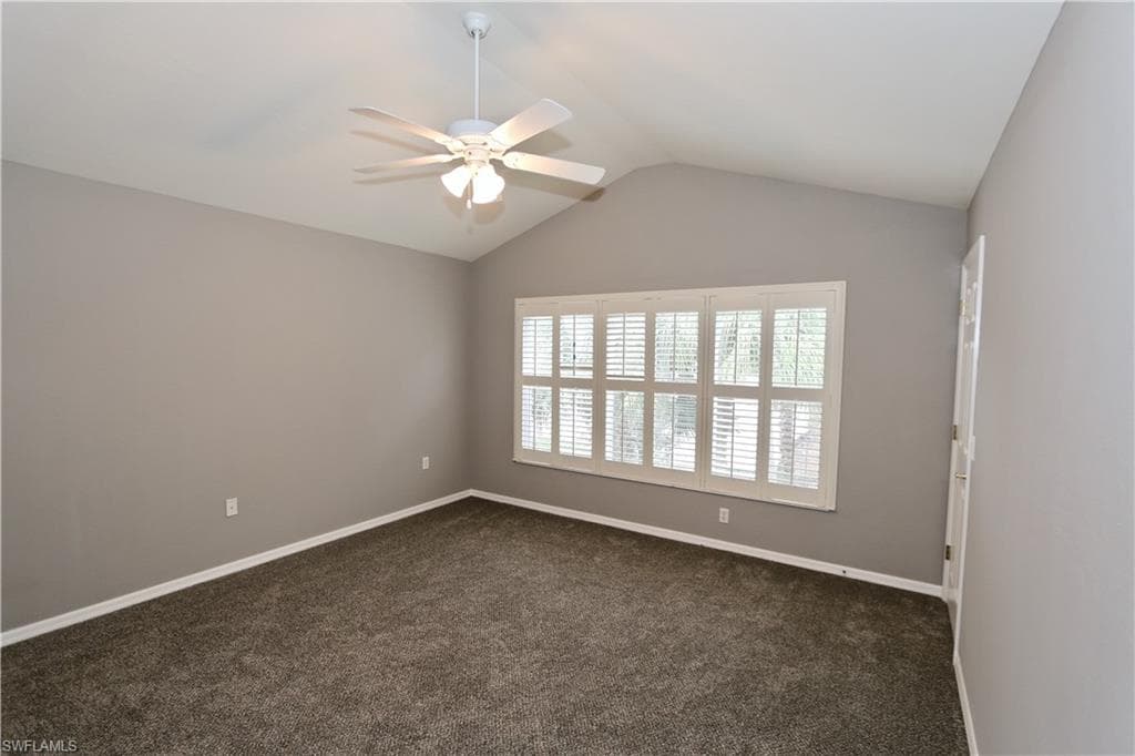 1055 Albany CT 217-10
