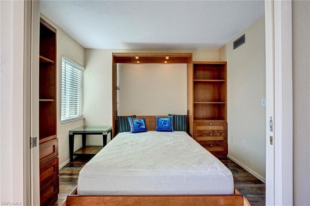 4240 Steamboat BEND 303-16