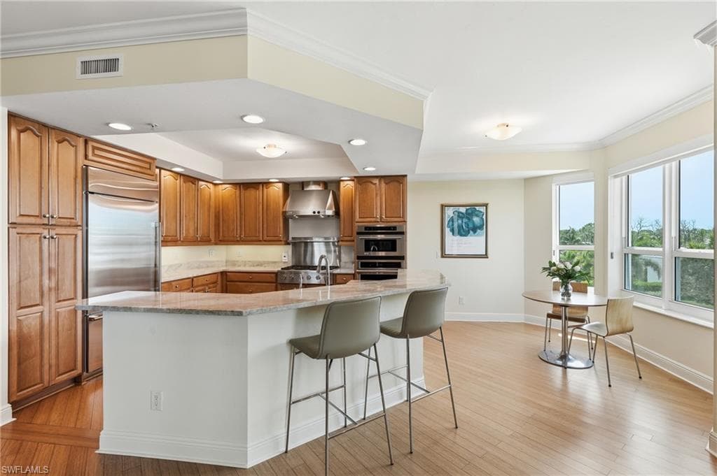 285 Grande WAY 401-5