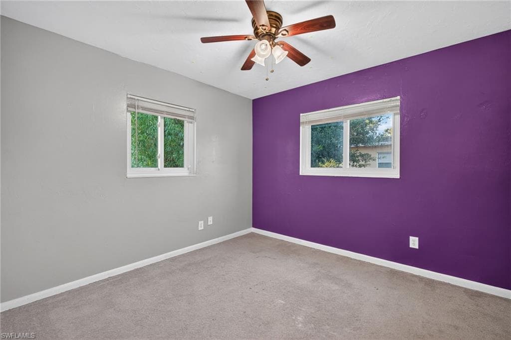 425 Muskegon AVE-14