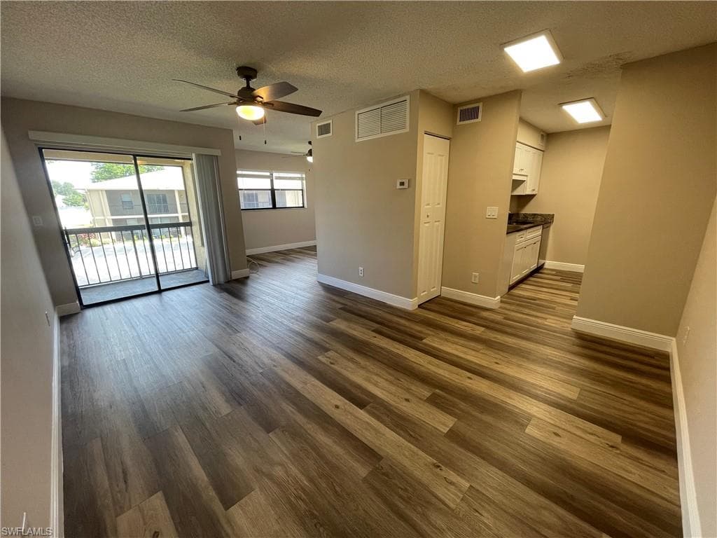 5325 Summerlin RD 2513-1