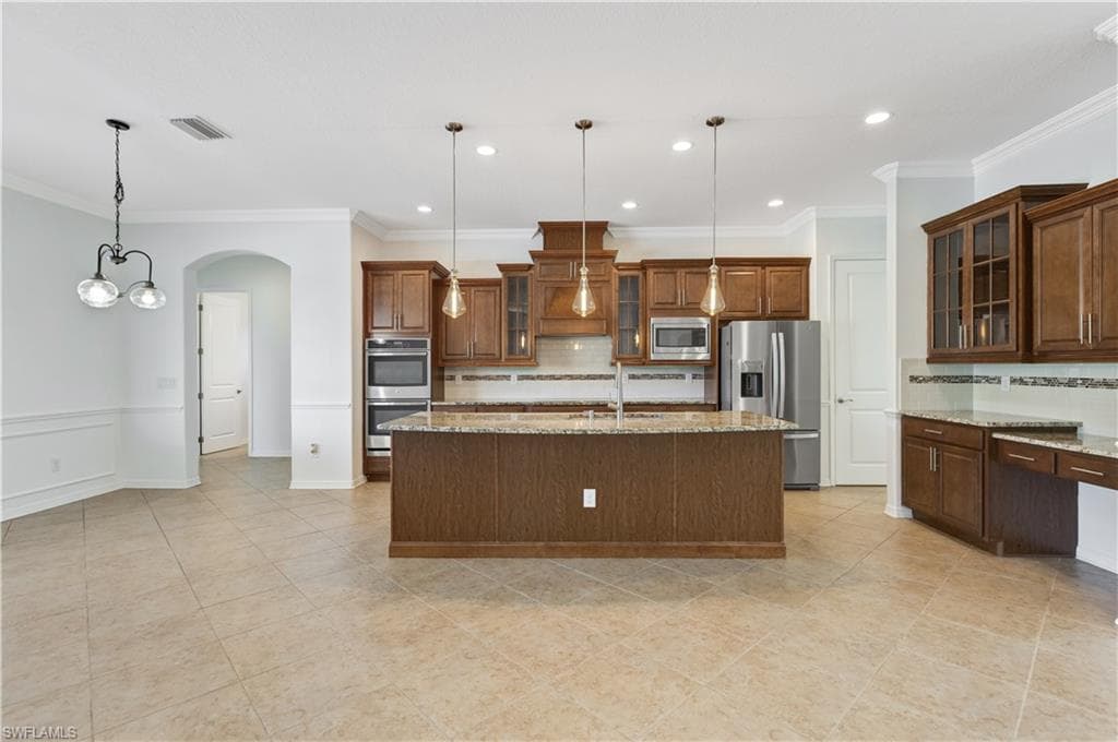 614 165th ST E-19