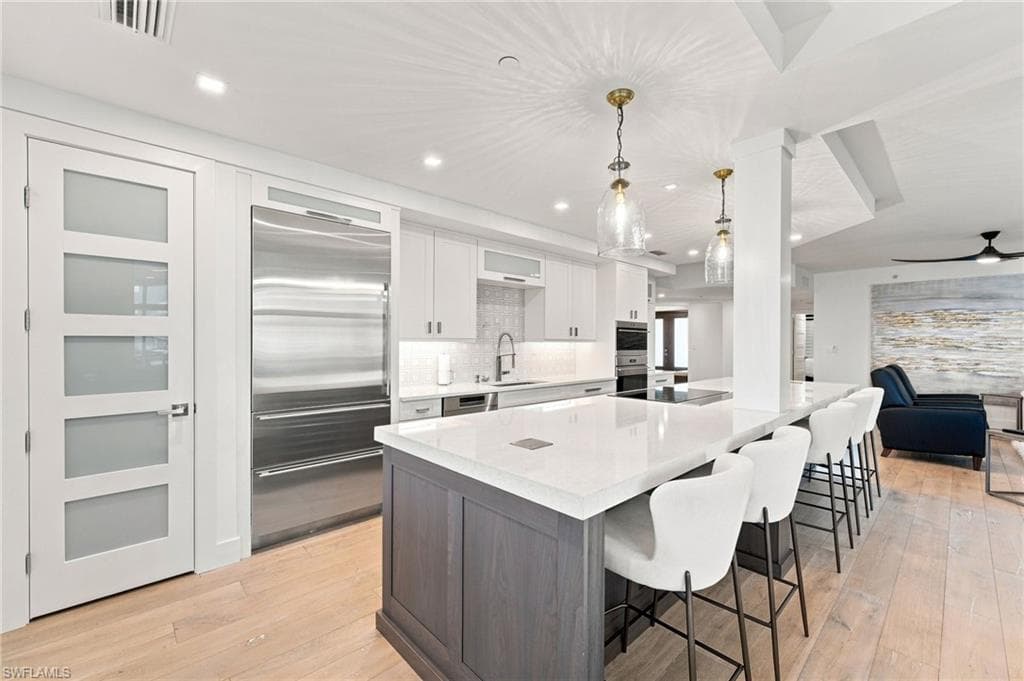 14250 Royal Harbour CT 415-2
