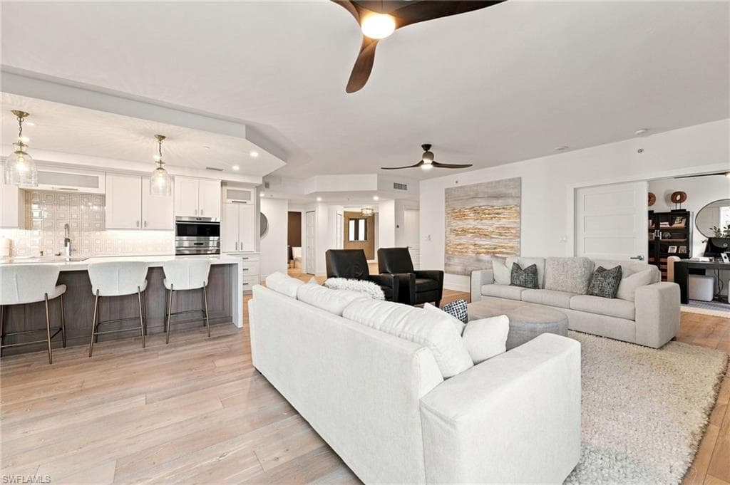 14250 Royal Harbour CT 415-10
