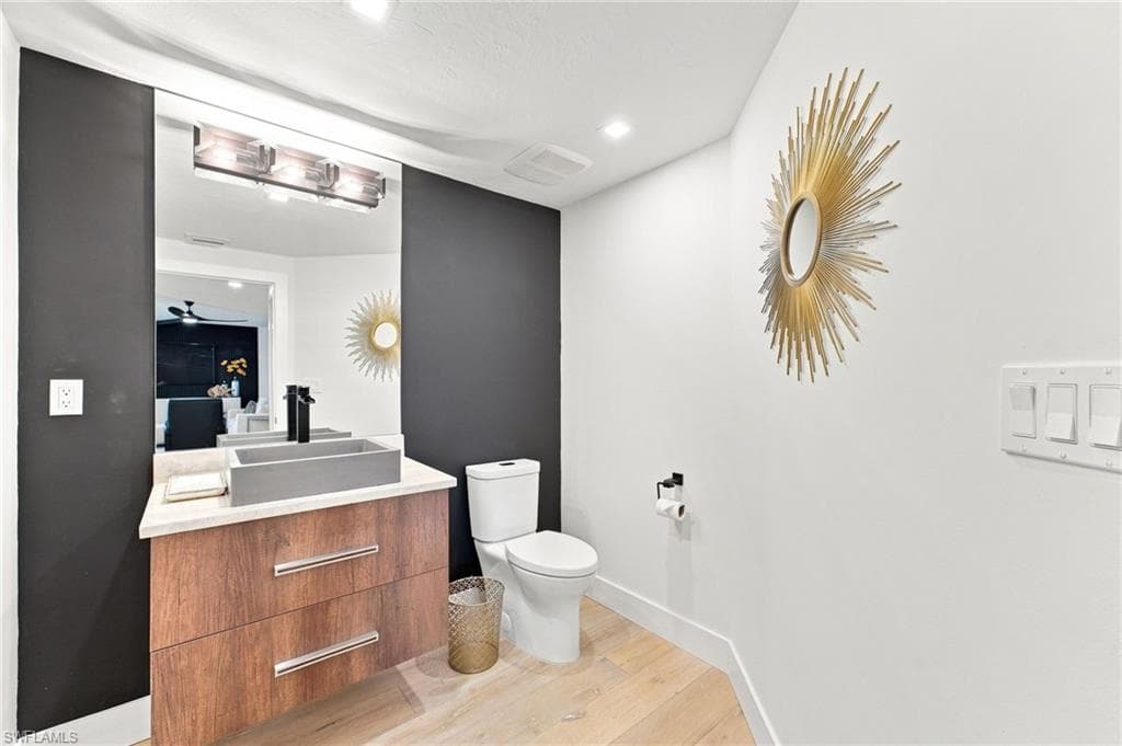 14250 Royal Harbour CT 415-29