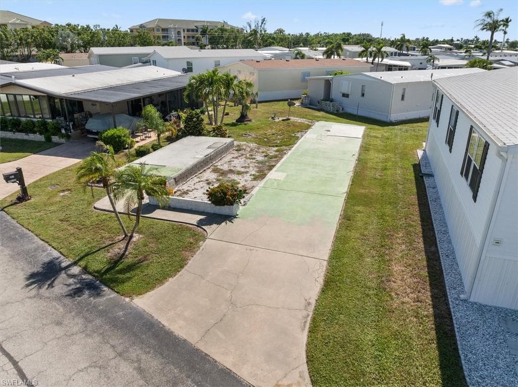 280 Yorkshire AVE-3