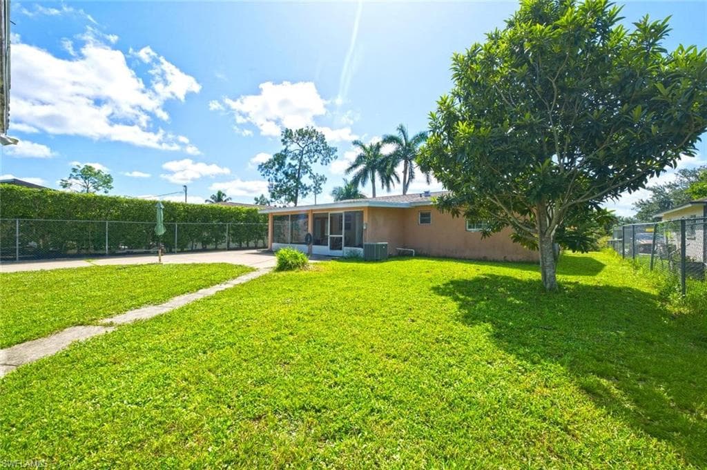 5449 Hardee ST-25