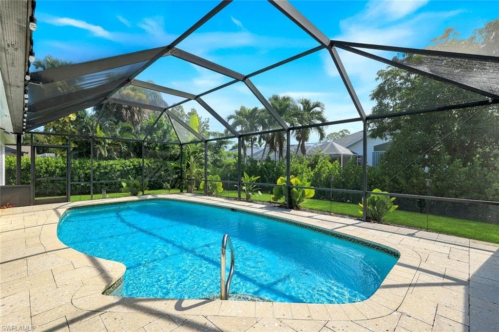 520 Raven WAY-23