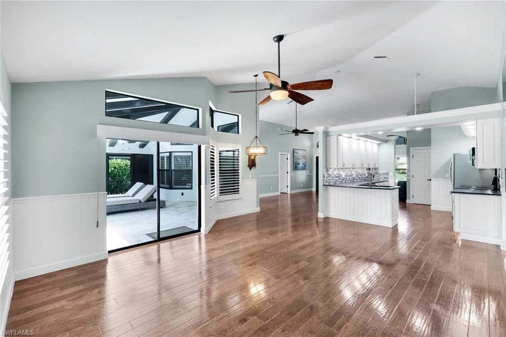 520 Raven WAY-6