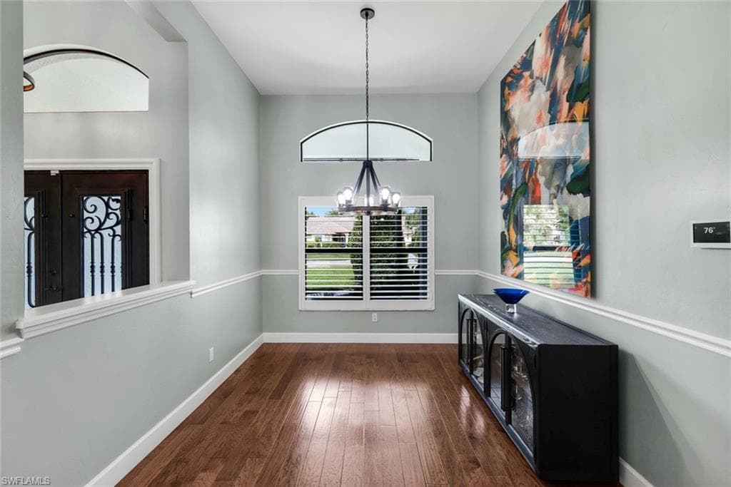 520 Raven WAY-11