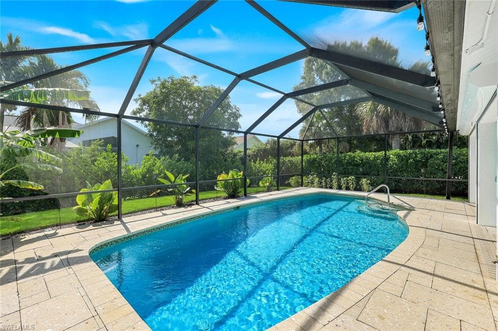 520 Raven WAY-25