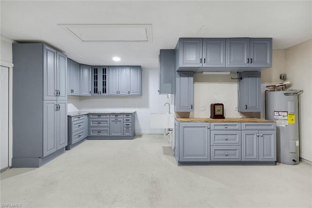 520 Raven WAY-21
