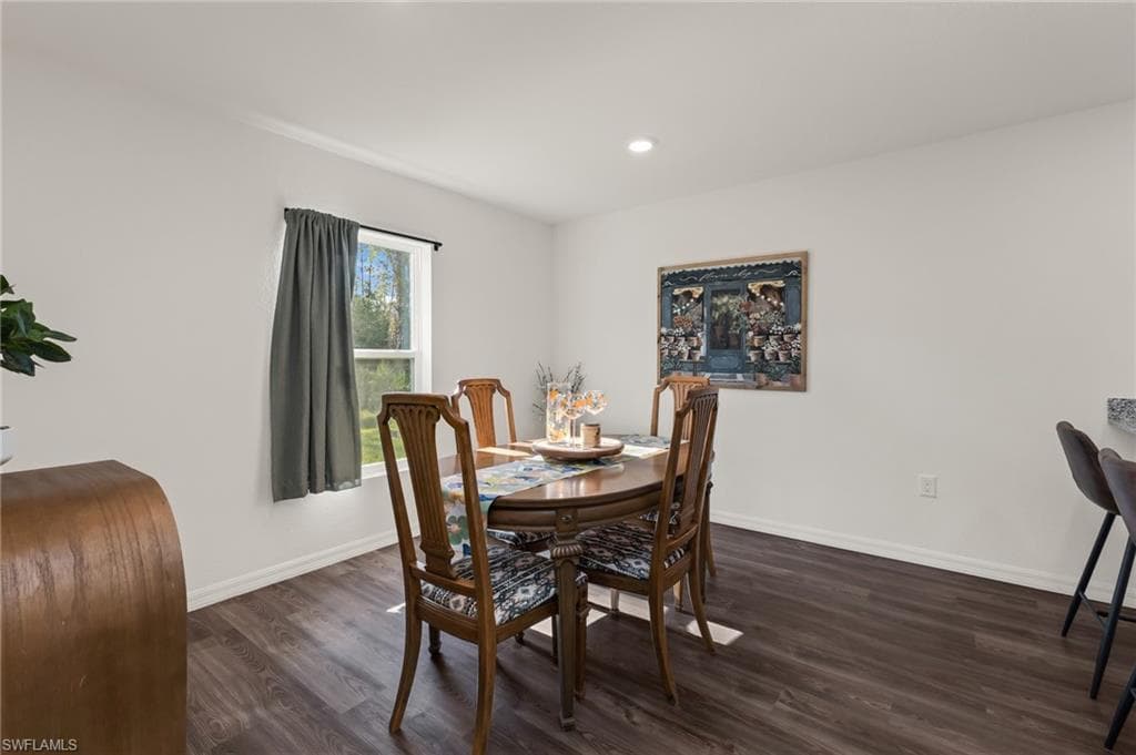 4812 Tahiti ST-9