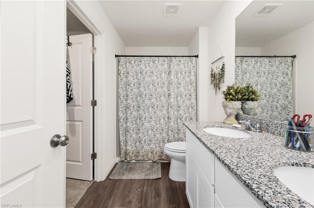 4812 Tahiti ST-18