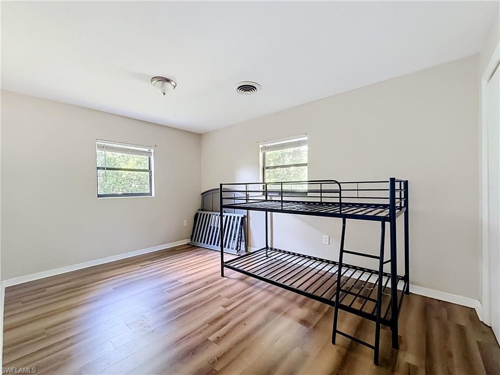 3414 Portersfield RD-27