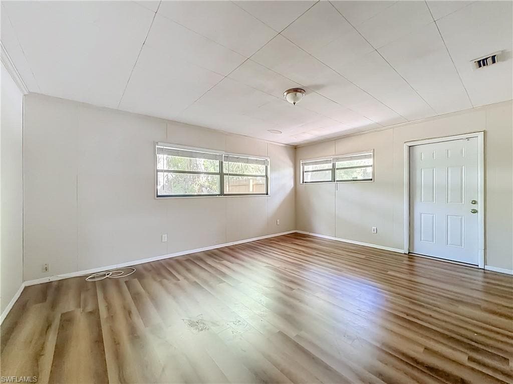 3414 Portersfield RD-22