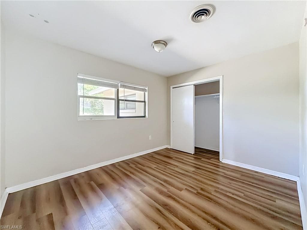 3414 Portersfield RD-38