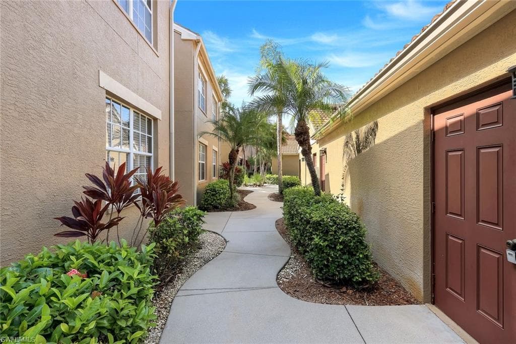 20151 Seagrove ST 207-23