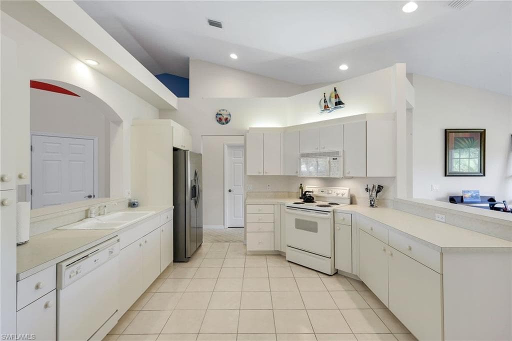 20151 Seagrove ST 207-13