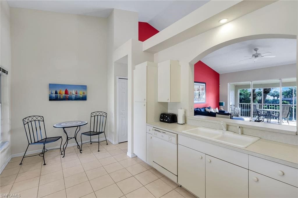 20151 Seagrove ST 207-16