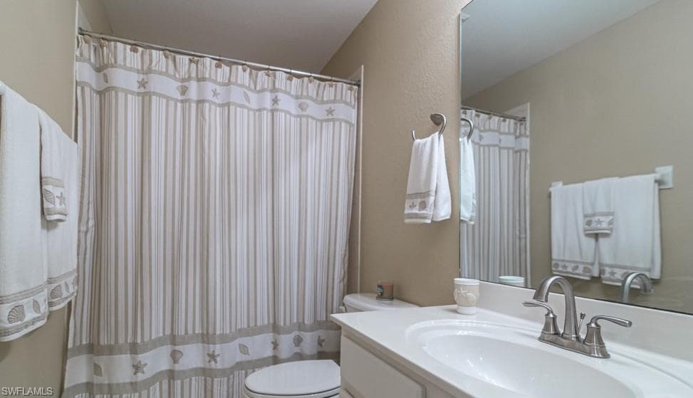 7820 Sandpine CT 2302-19