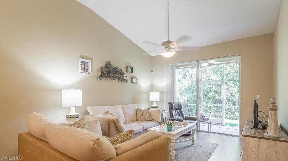 7820 Sandpine CT 2302-8