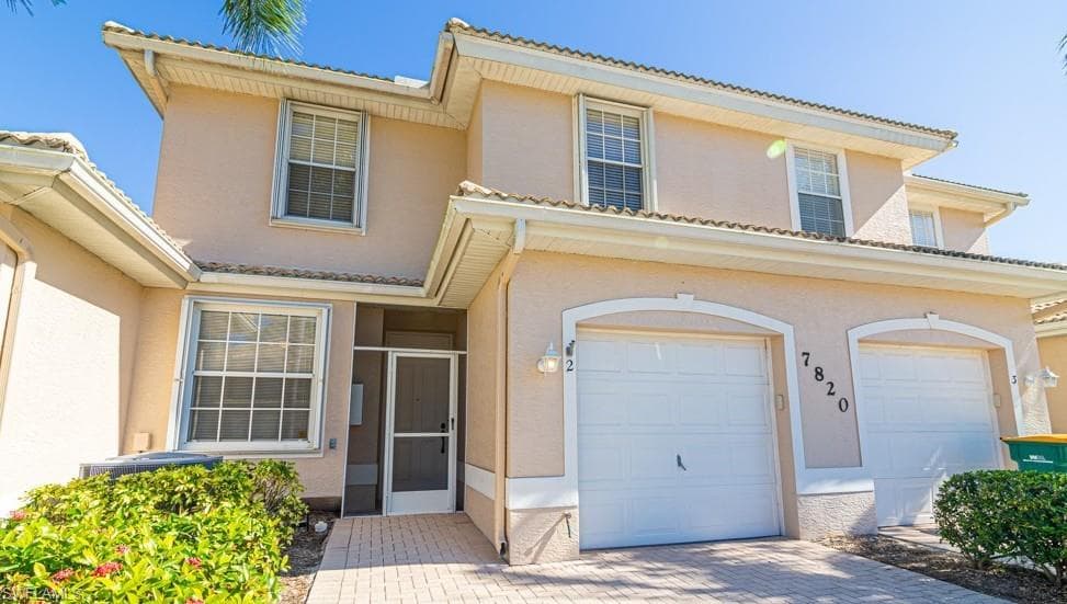 7820 Sandpine CT 2302-21