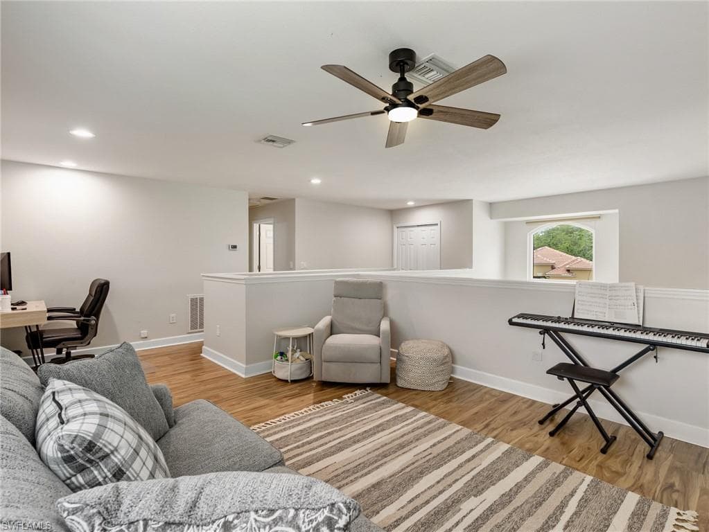 13741 Collina CT-15