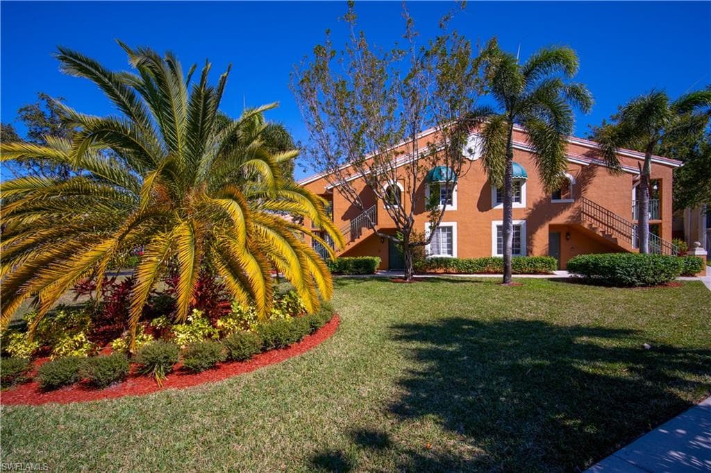 1270 Wildwood Lakes BLVD 208-23