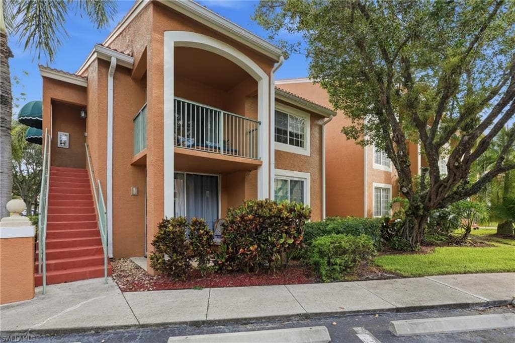 1270 Wildwood Lakes BLVD 208-24