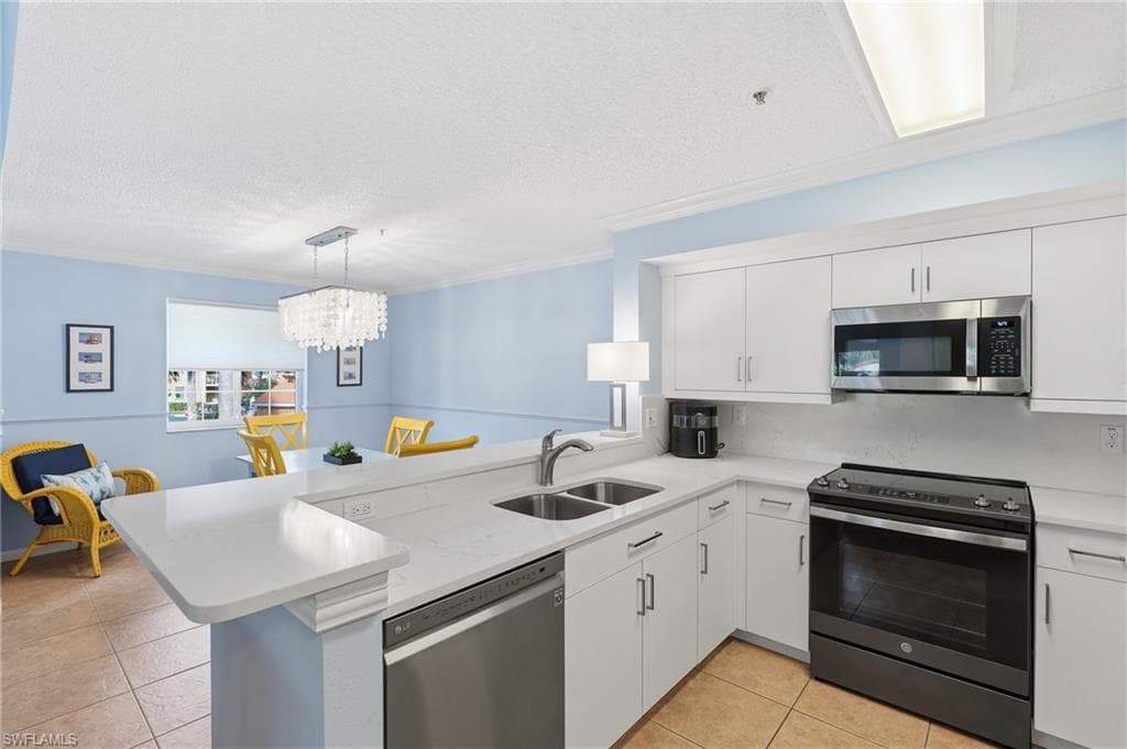 1270 Wildwood Lakes BLVD 208-10