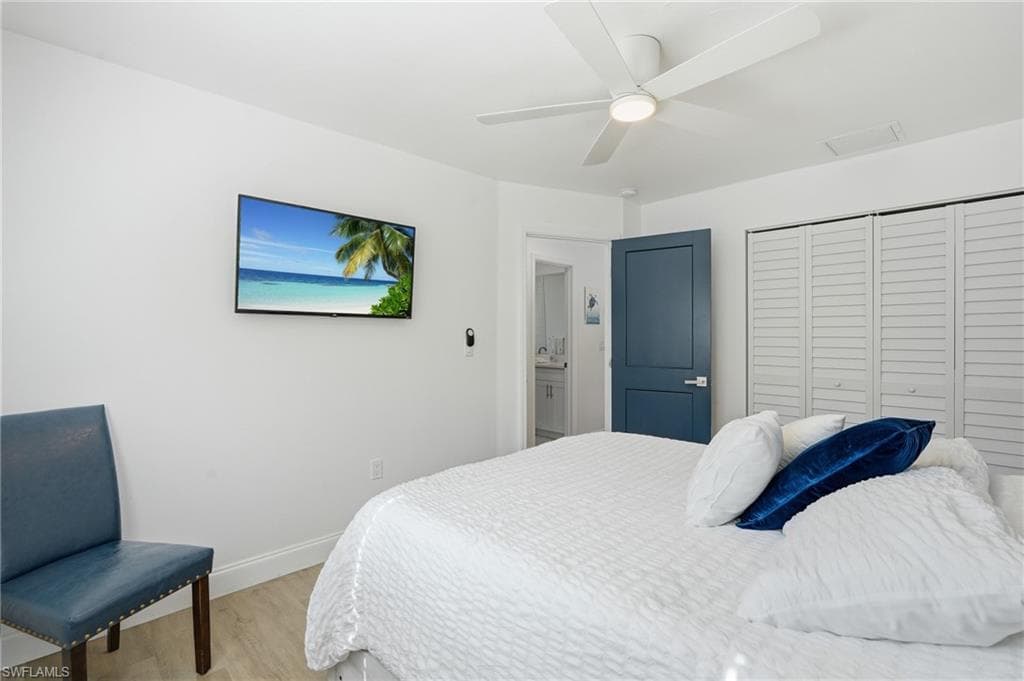 2965 Woodside AVE-28