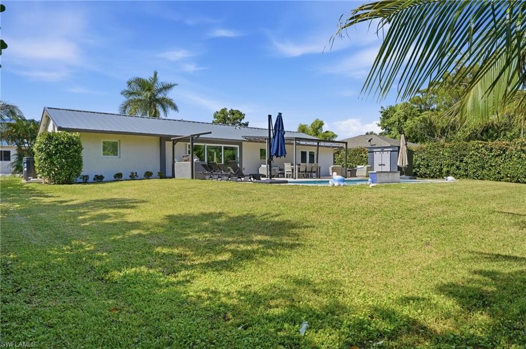 2965 Woodside AVE-41
