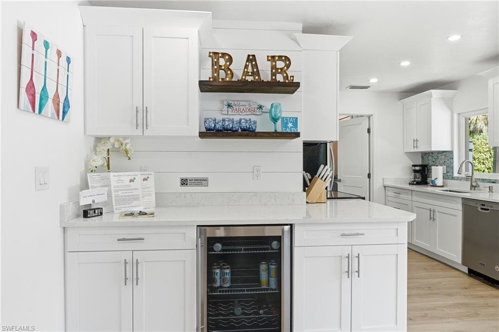 2965 Woodside AVE-15