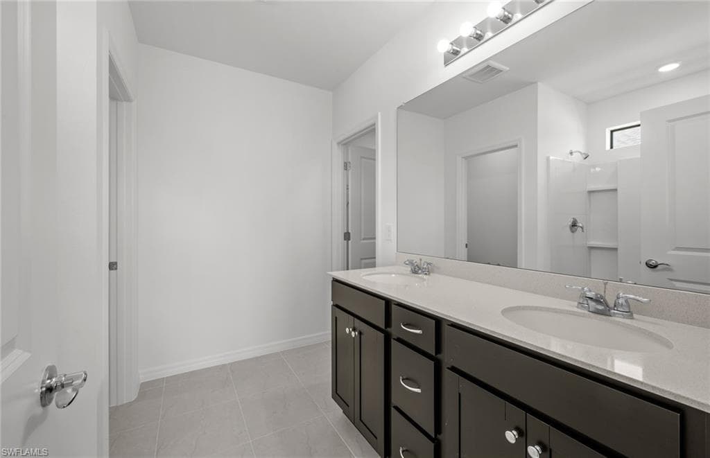 271 Silent Lake DR-32