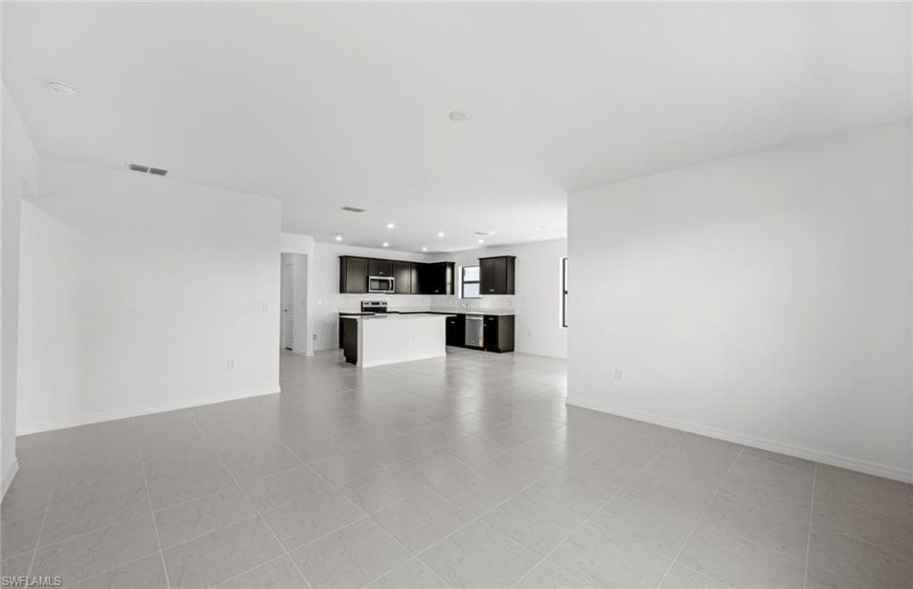 271 Silent Lake DR-11