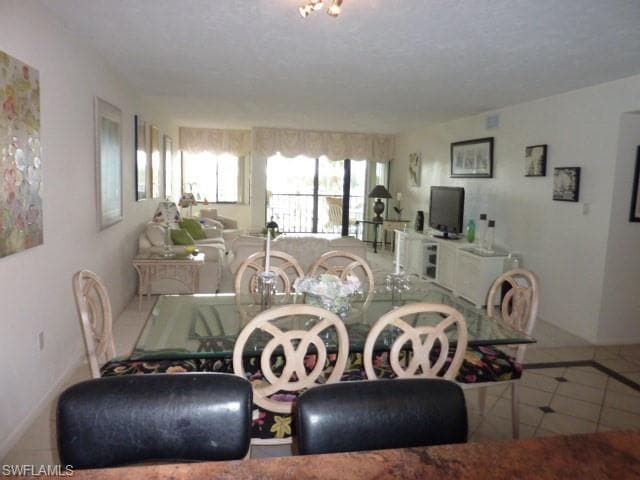 4821 S Landings DR 205-8