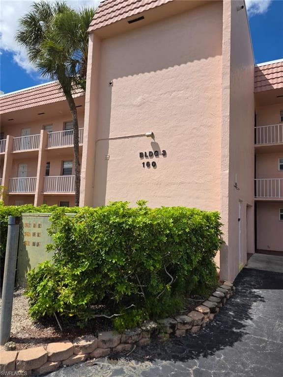 160 Turtle Lake CT 209-1