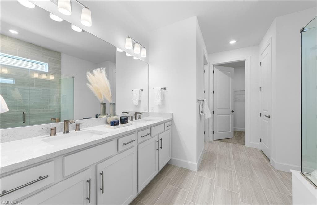 12591 Quartz DR-22
