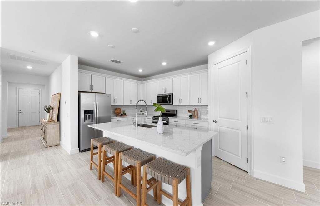12591 Quartz DR-14