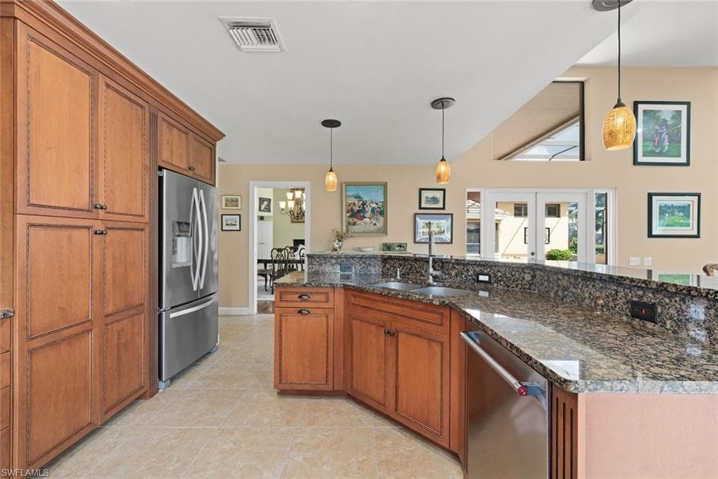 15241 Tweedale CIR-36
