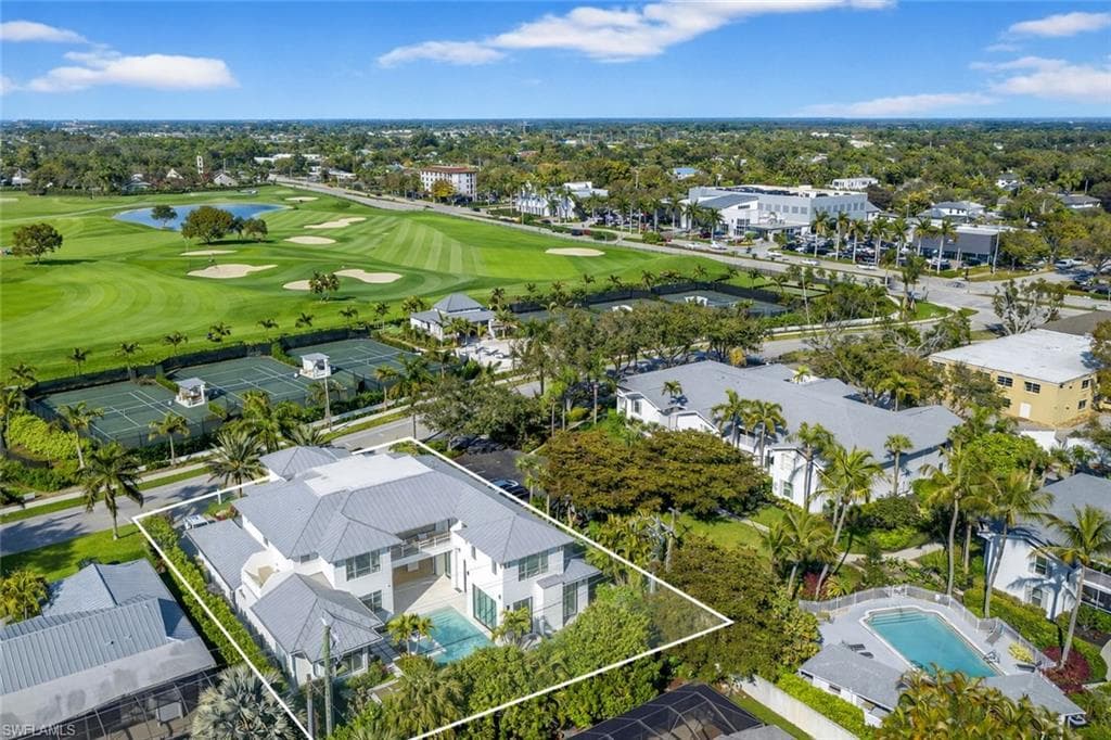 774 GOLF DR-40