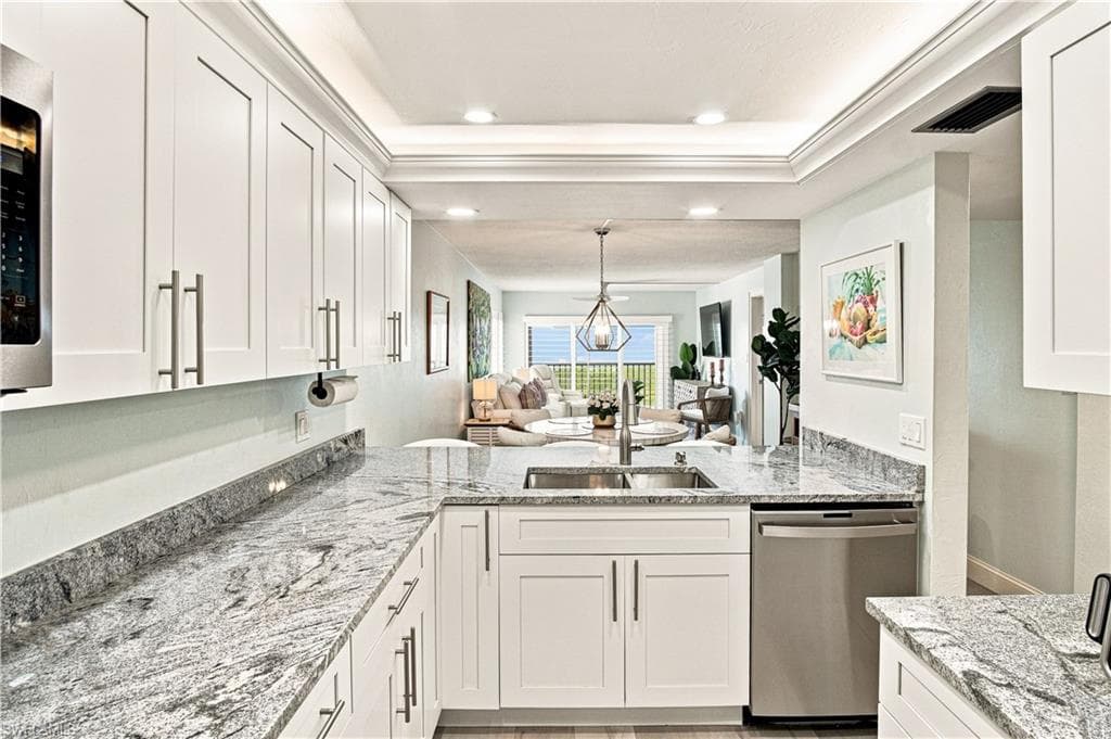25870 Hickory BLVD 506-2