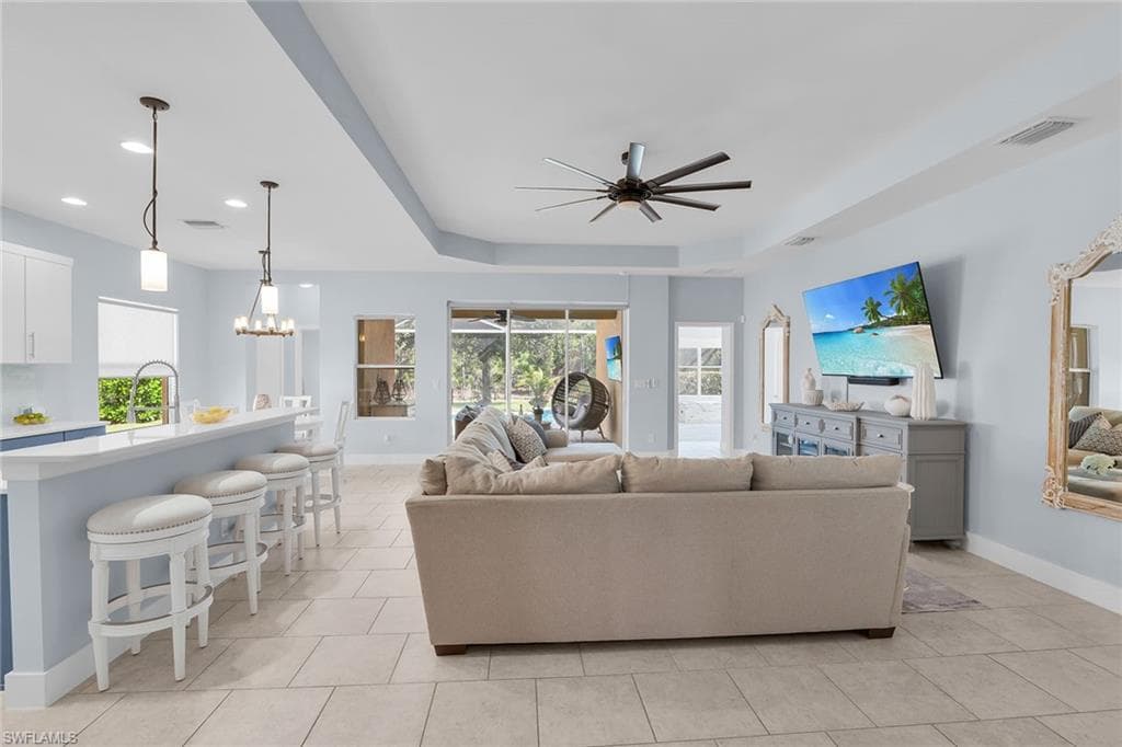 14487 Manchester DR-6