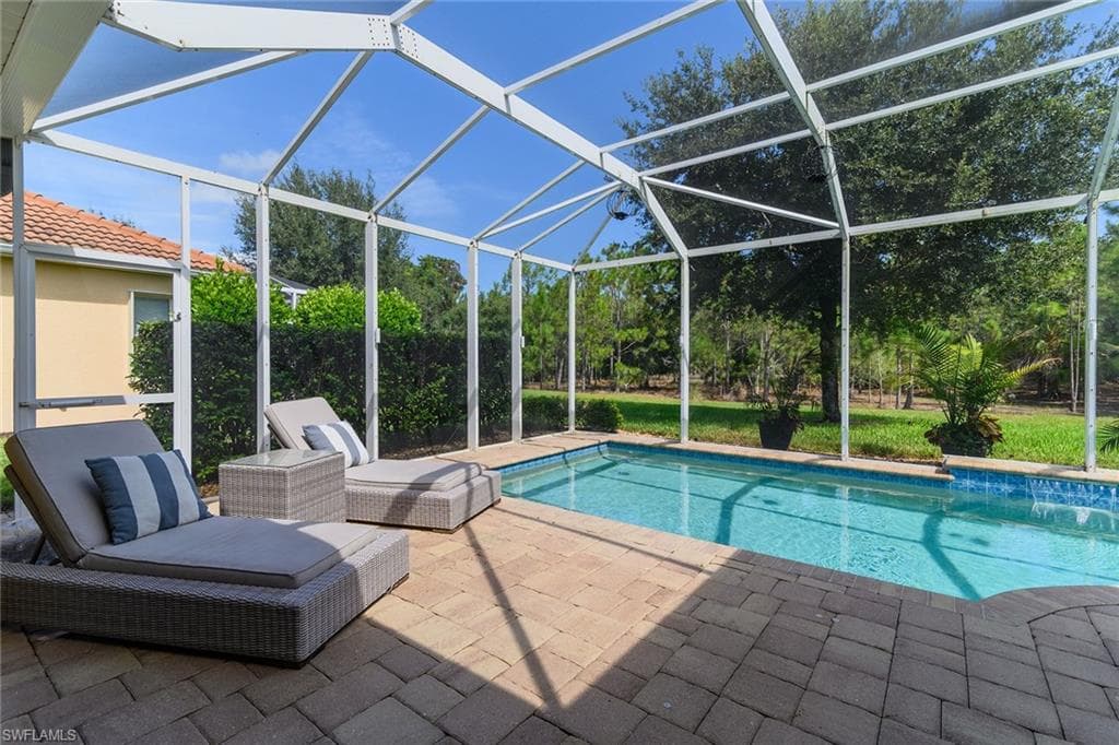 14487 Manchester DR-32