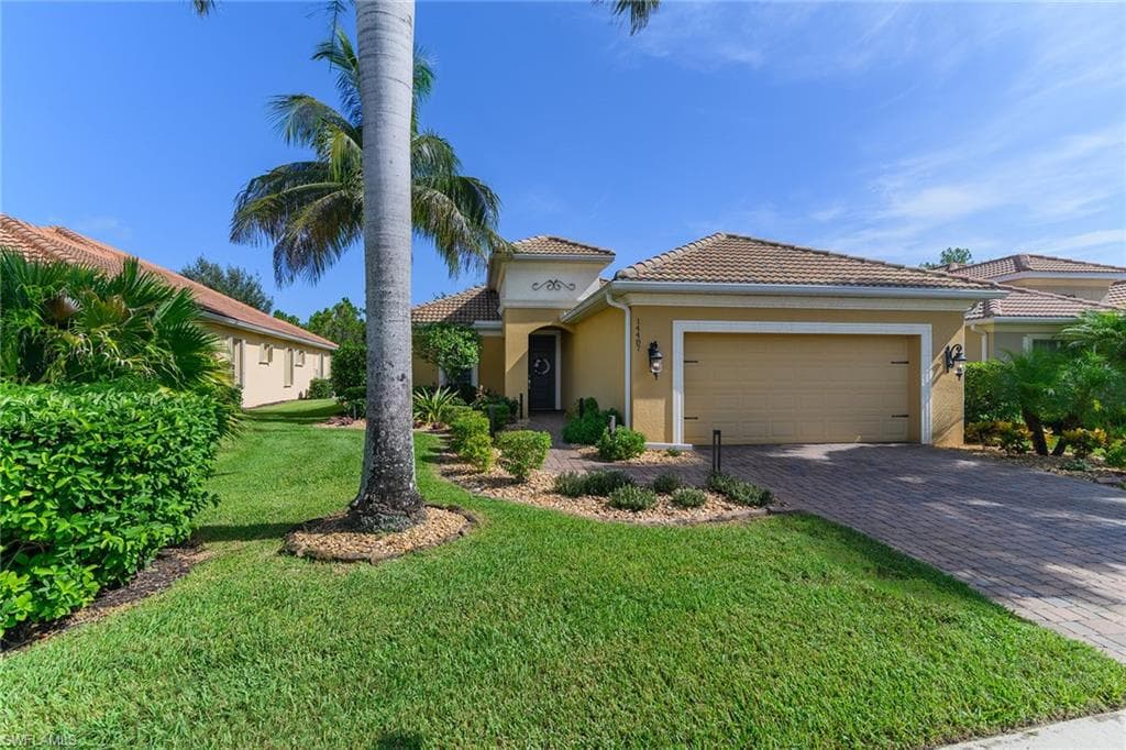 14487 Manchester DR-1