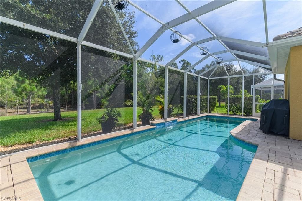 14487 Manchester DR-34