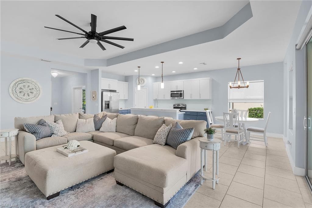 14487 Manchester DR-14