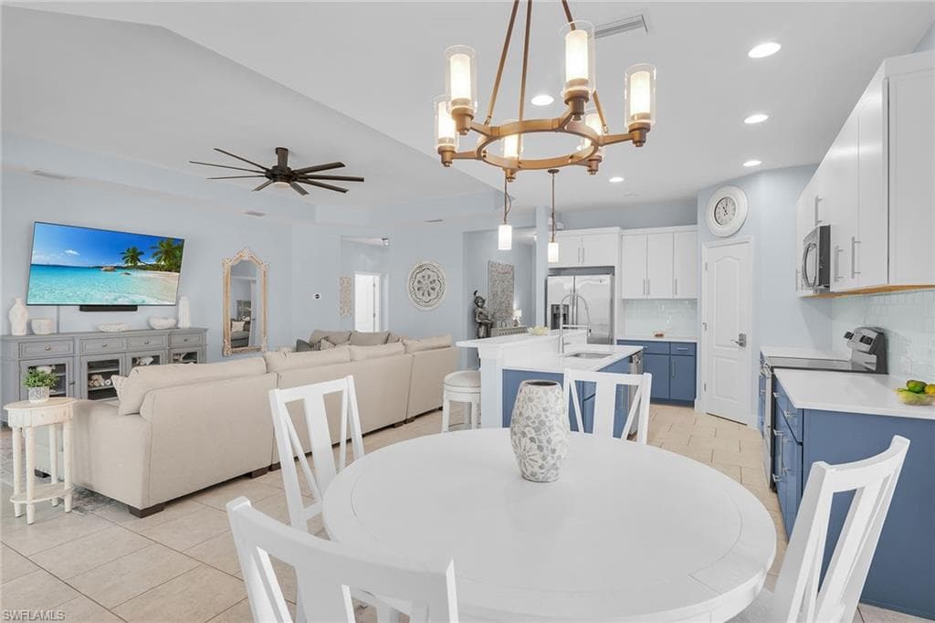 14487 Manchester DR-11