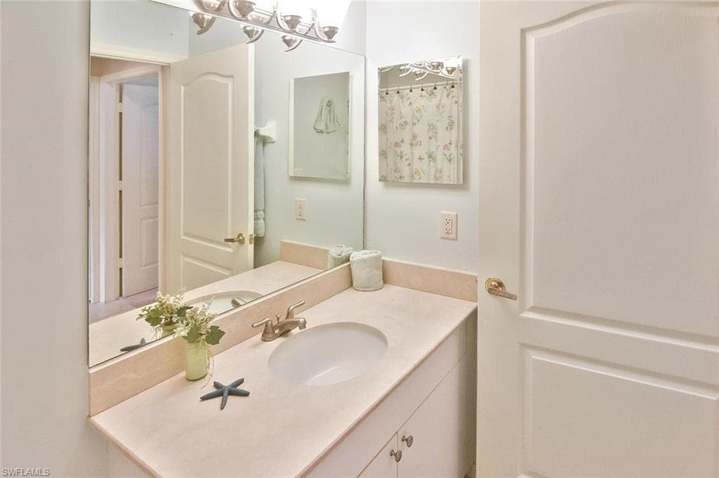8680 CEDAR HAMMOCK CIR 122-17
